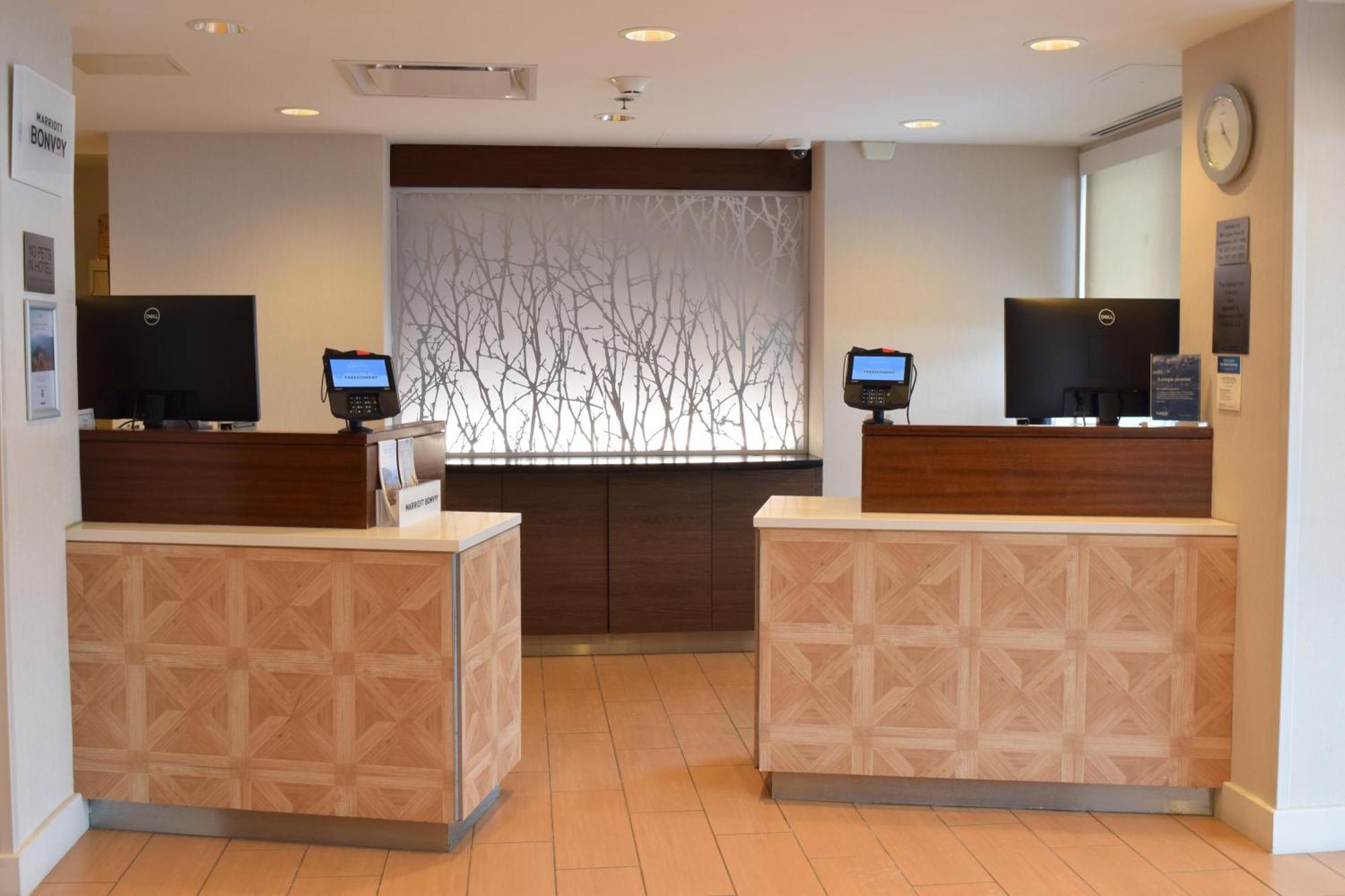 Fairfield Inn By Marriot Бингхамтън Екстериор снимка