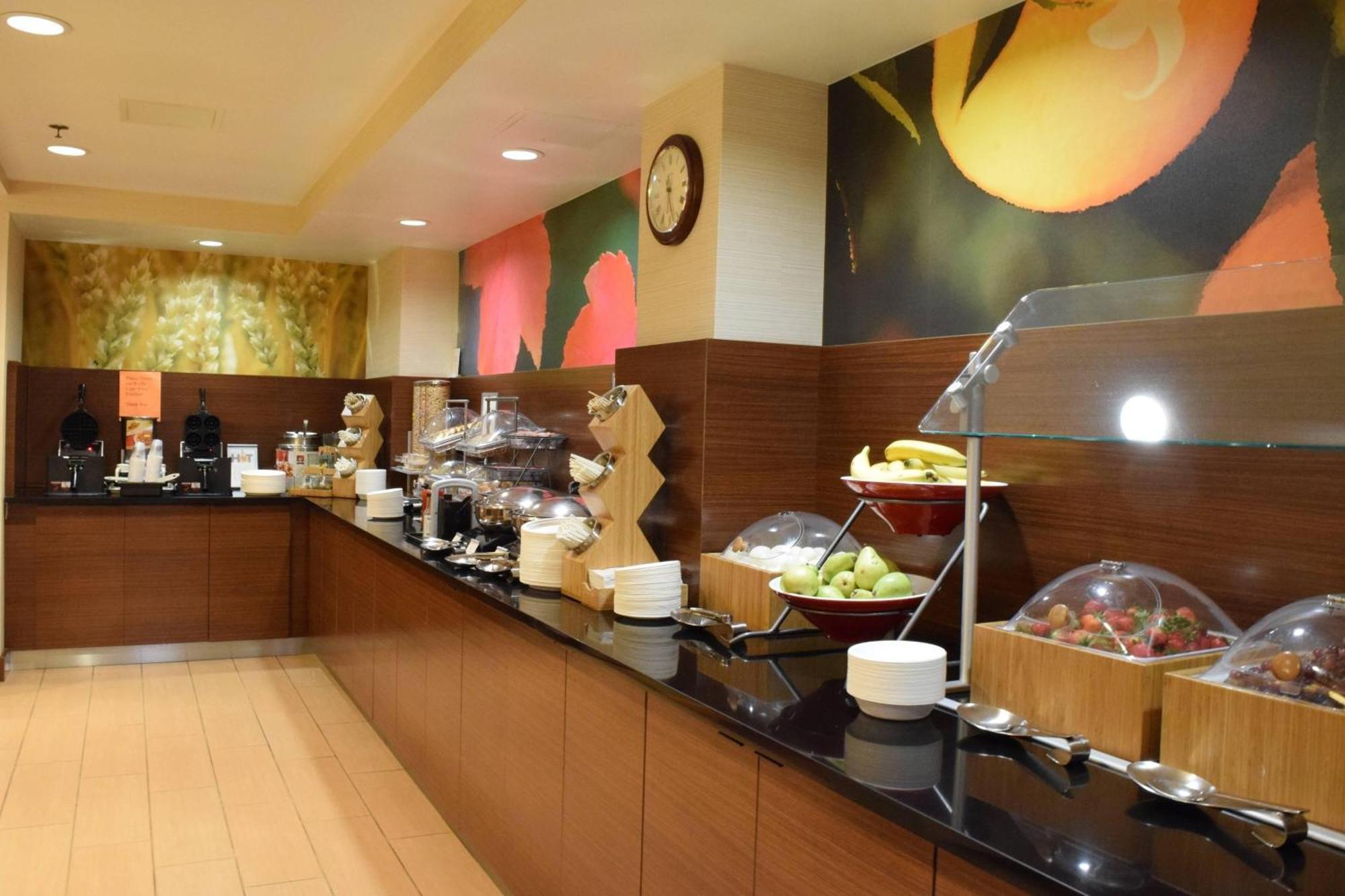 Fairfield Inn By Marriot Бингхамтън Екстериор снимка